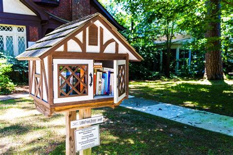 Letters: Little Free Libraries affect the lives of real people in St. Paul